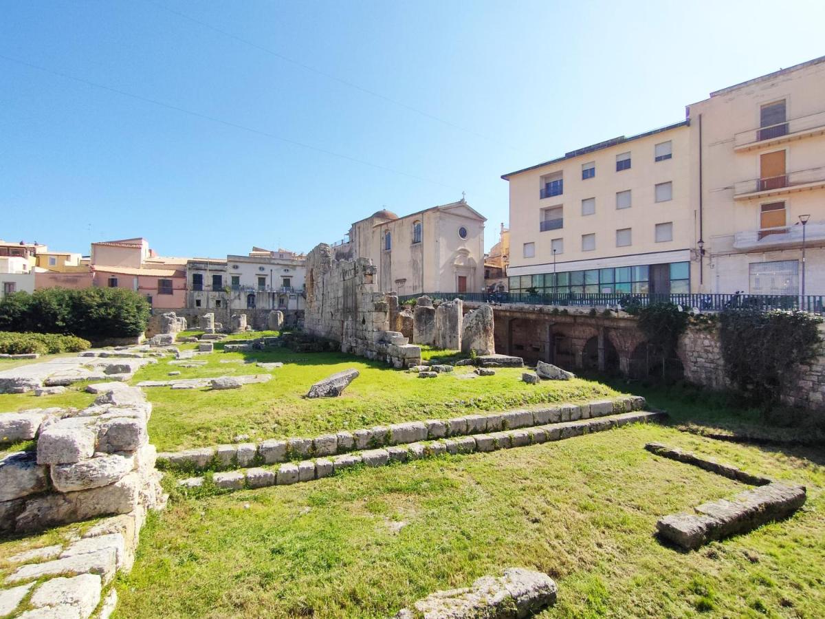 Dimora Apollo Apartment Syracuse ภายนอก รูปภาพ
