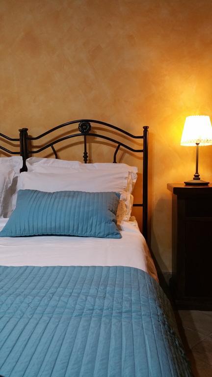 Dimora Apollo Apartment Syracuse ภายนอก รูปภาพ